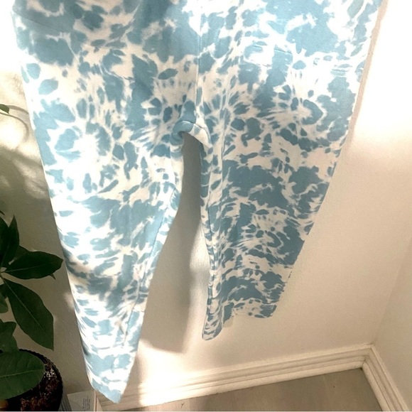 Colsie Blue Tie Dye Jumper Romper Crop Jumpsuit Fleece Lounge Casual Size Medium - Picture 5 of 12